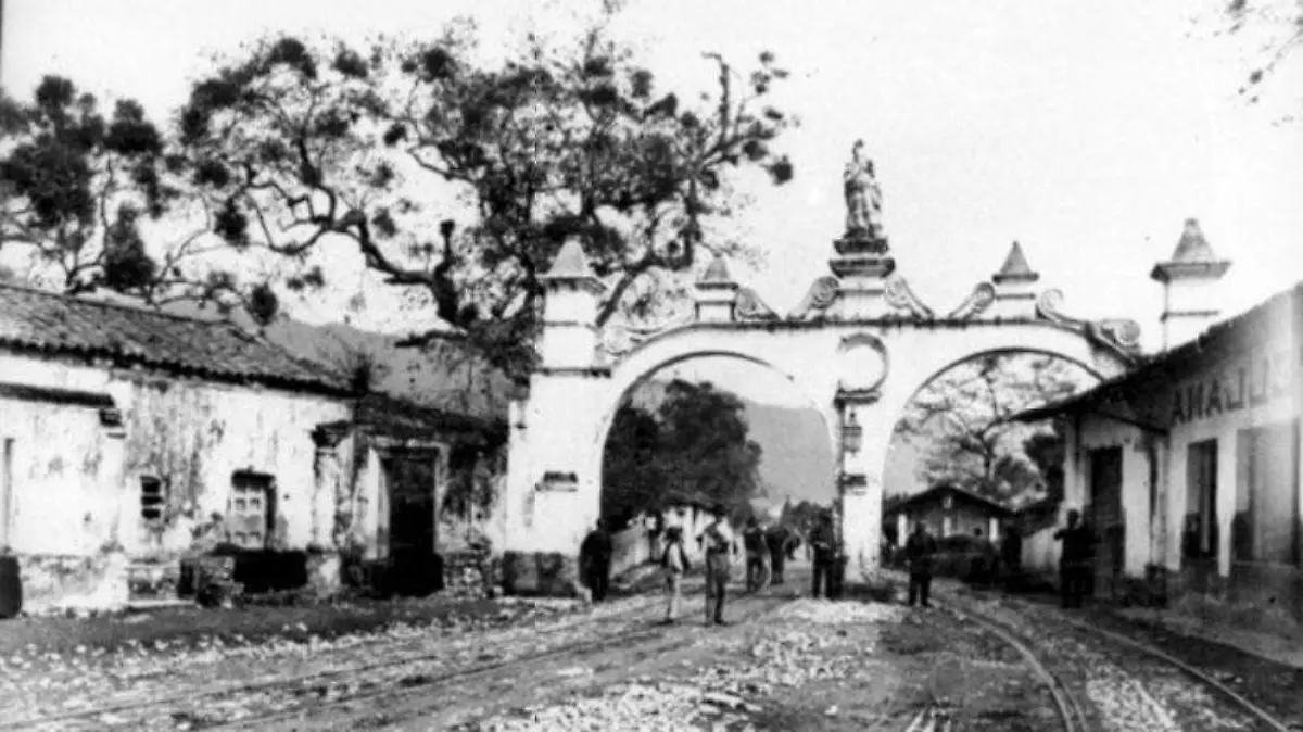 Arcos de la entrada de Orizaba - Mediáteca INAH